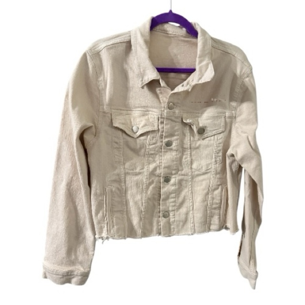 STRETCH DENIM
Women’s Cream Jean Jacket · No Size Tag (Approx. 2x)